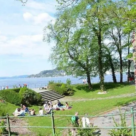 Central 1 Bedroom Apartment With A View Bergen Exterior photo